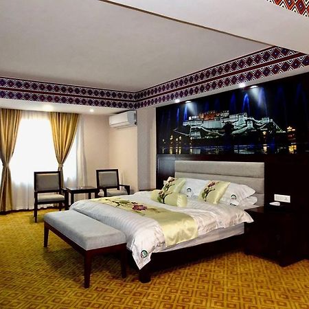 Kamalashi Boutique Inn カトマンズ エクステリア 写真