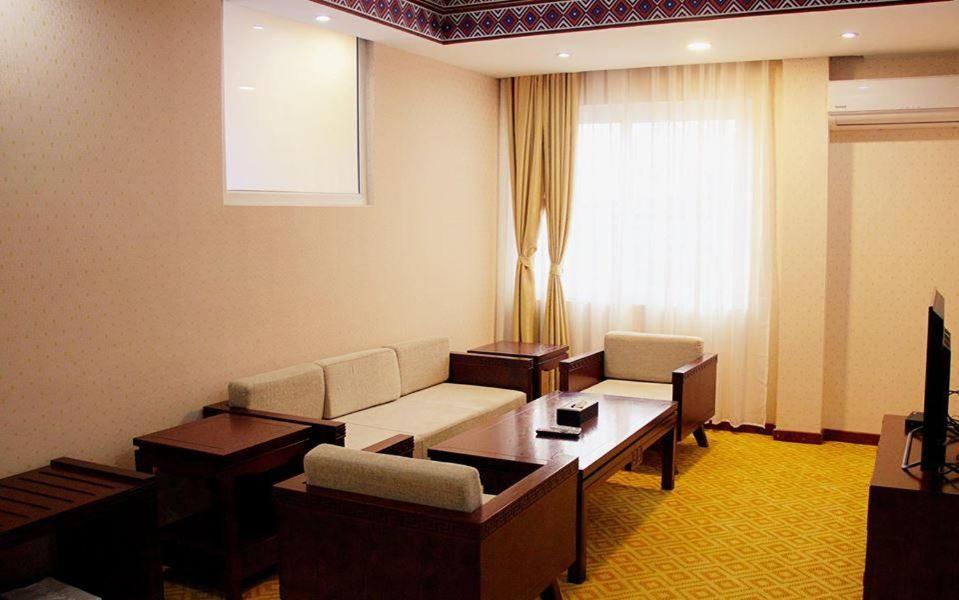 Kamalashi Boutique Inn カトマンズ エクステリア 写真