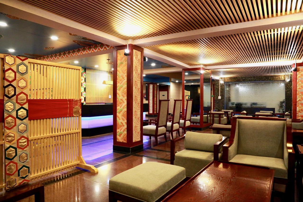 Kamalashi Boutique Inn カトマンズ エクステリア 写真